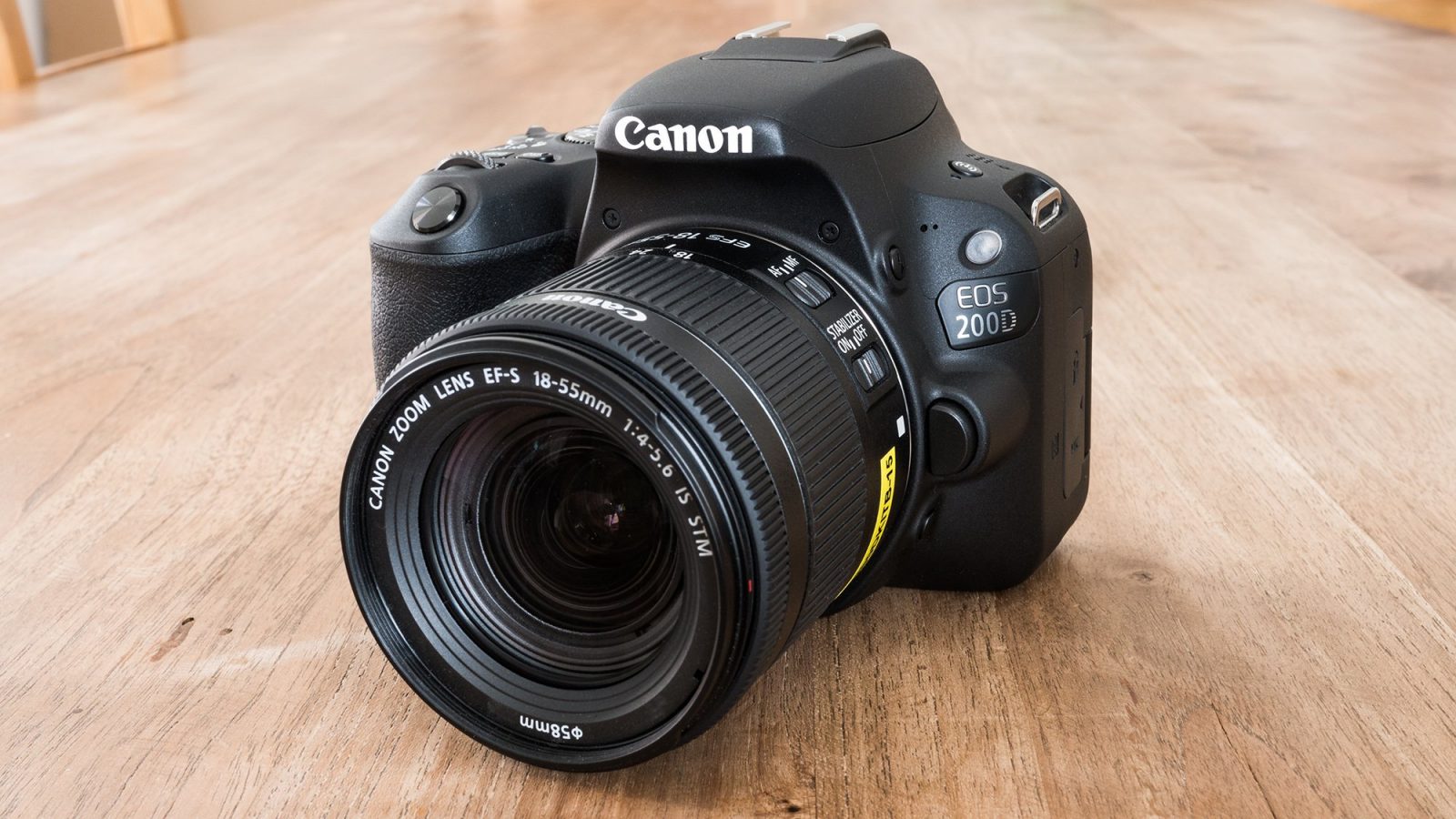 Canon EOS 800D